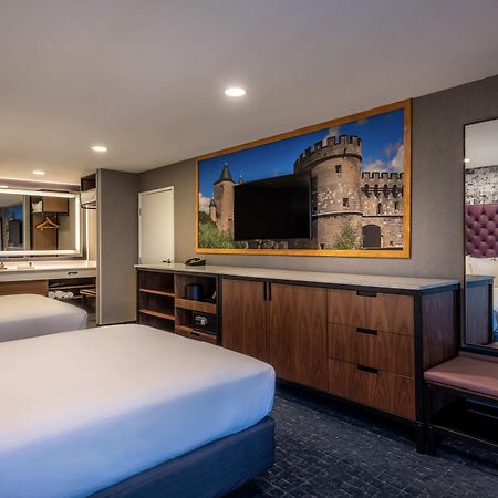 Anaheim Camelot Inn & Suites Luaran gambar