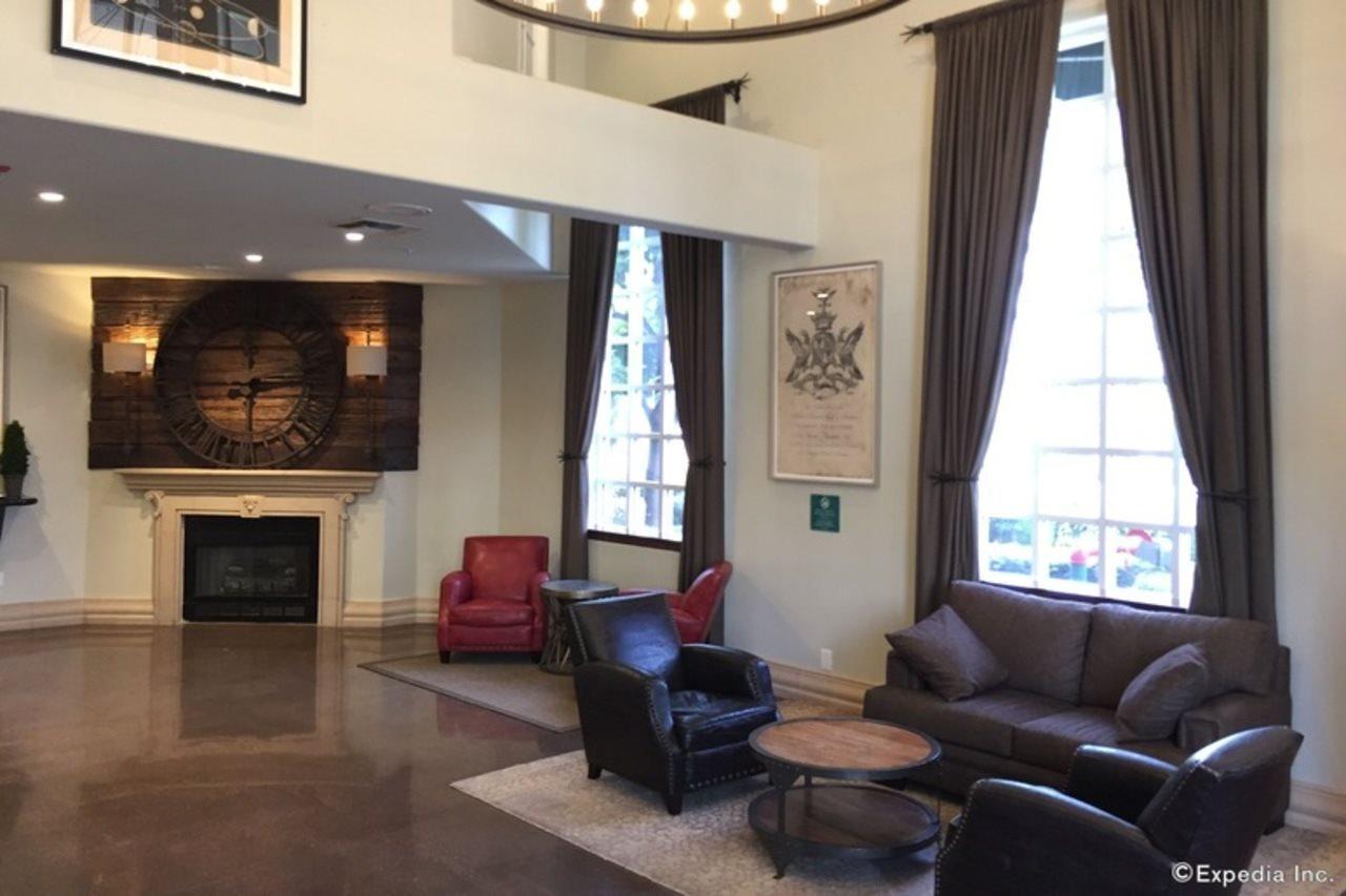 Anaheim Camelot Inn & Suites Luaran gambar