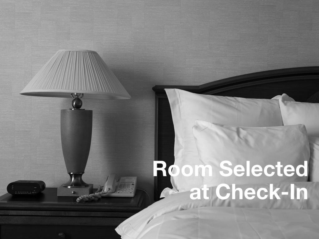Anaheim Camelot Inn & Suites Bilik gambar