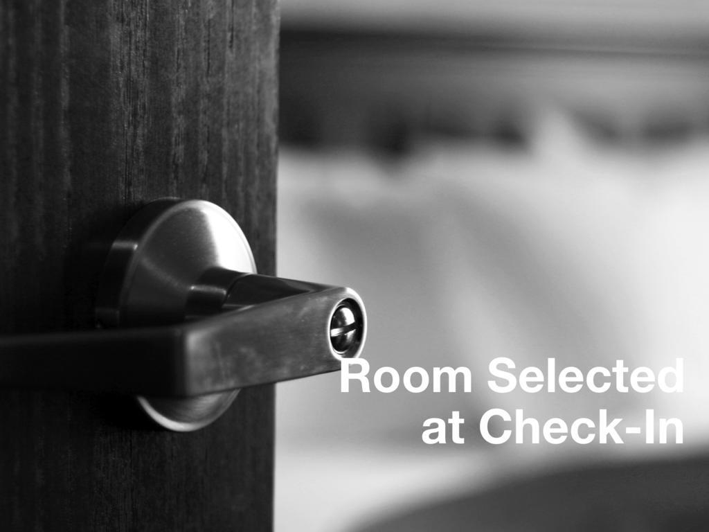 Anaheim Camelot Inn & Suites Bilik gambar