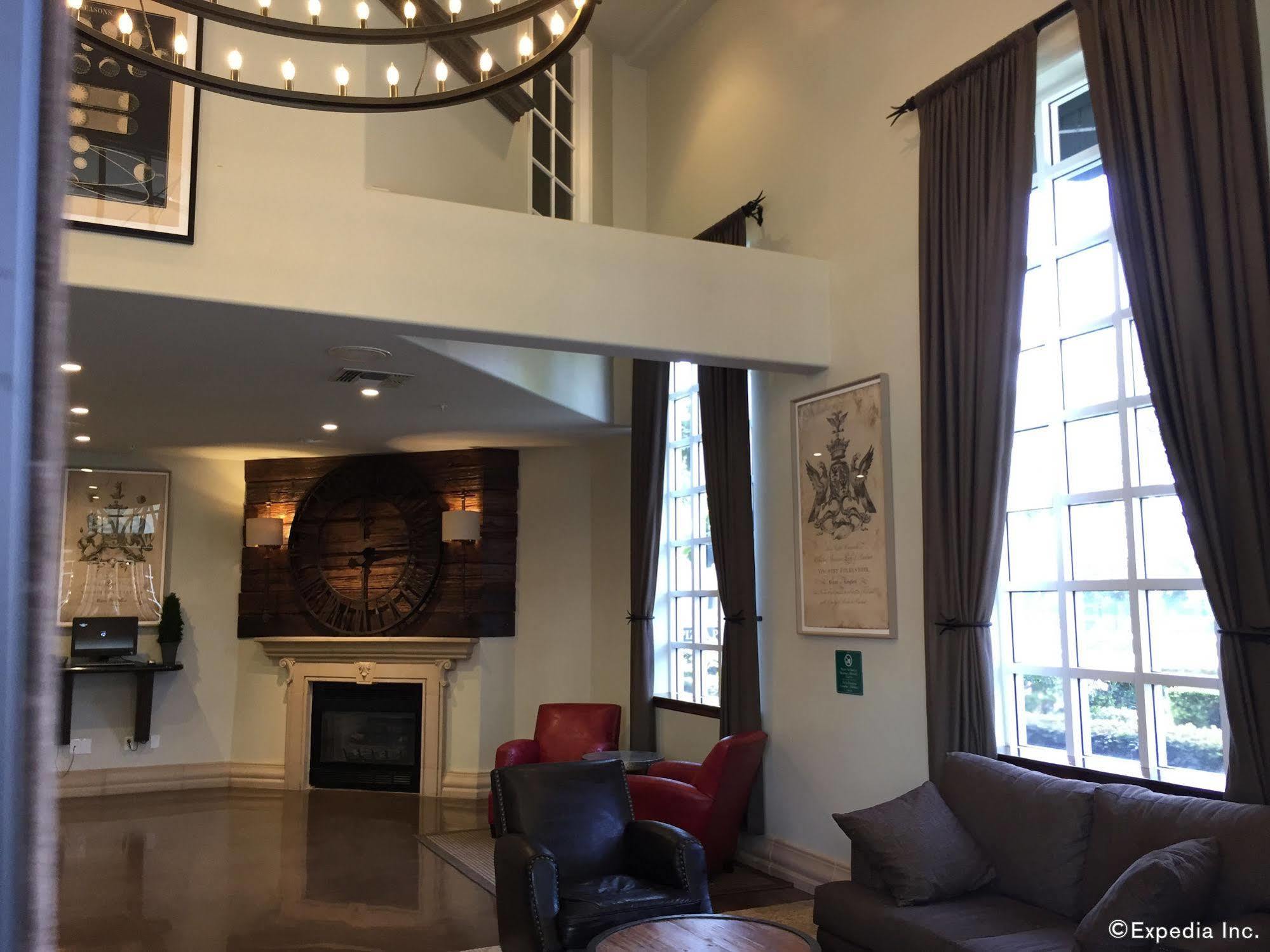 Anaheim Camelot Inn & Suites Luaran gambar