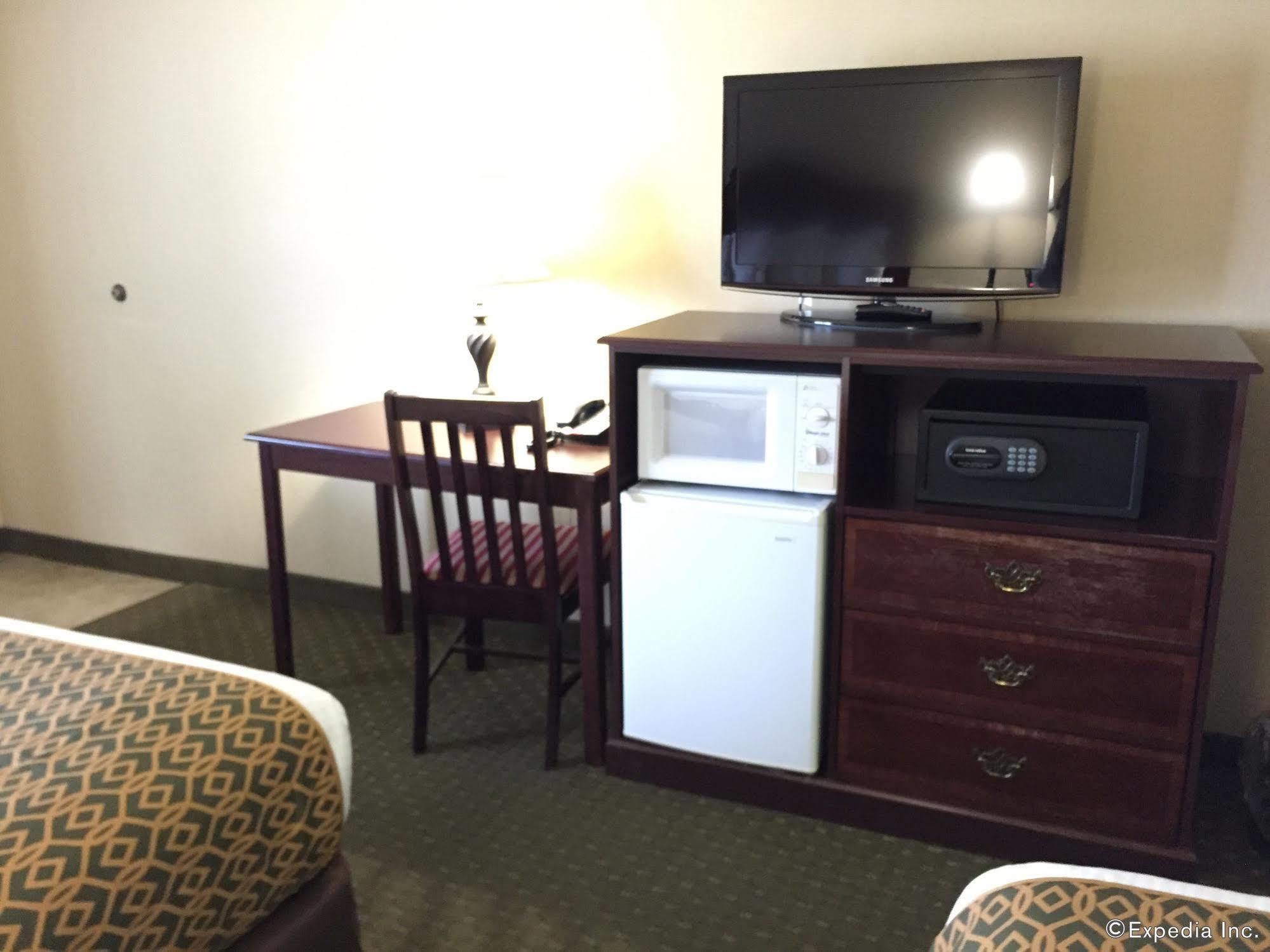 Anaheim Camelot Inn & Suites Luaran gambar