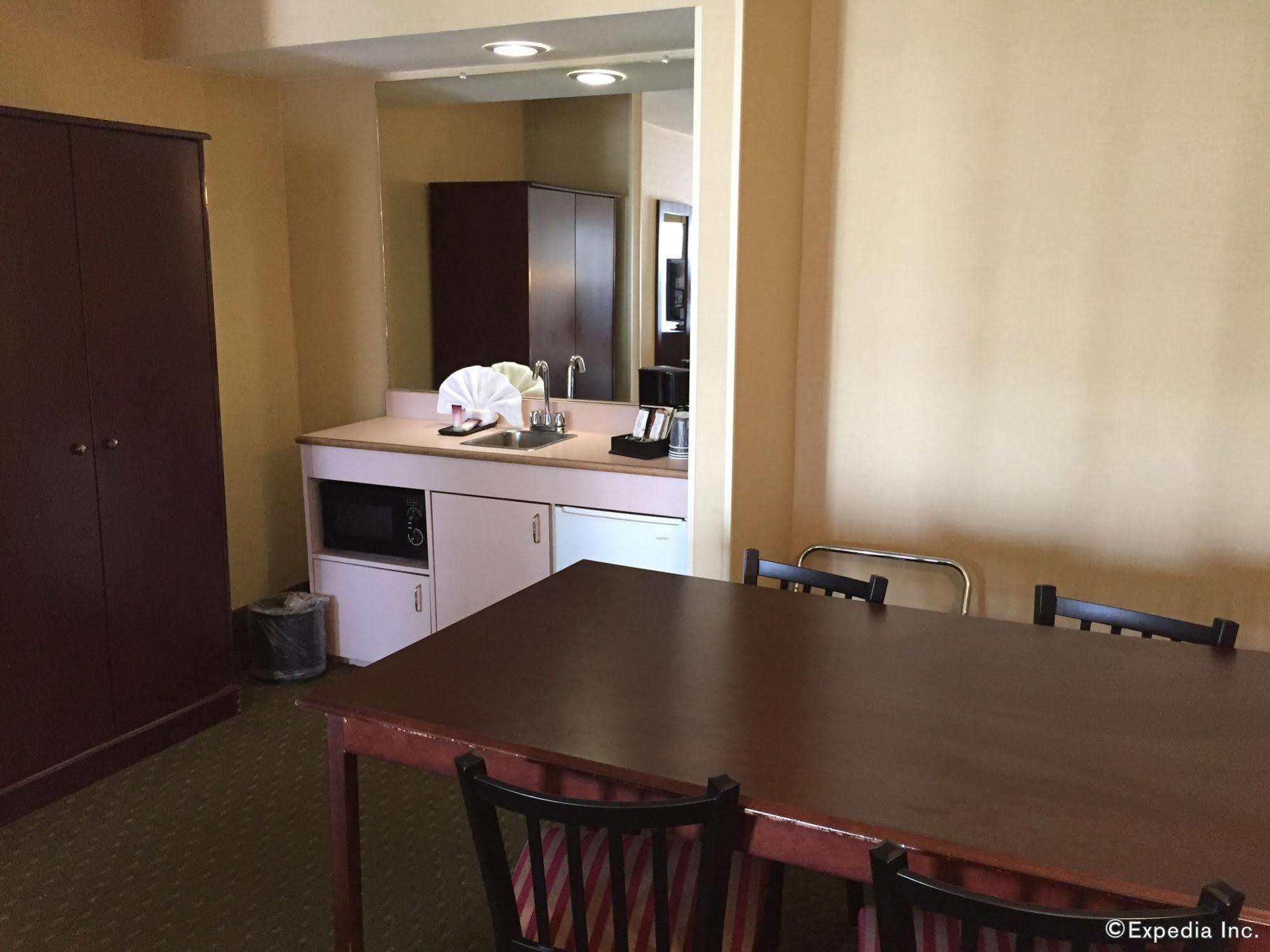 Anaheim Camelot Inn & Suites Luaran gambar
