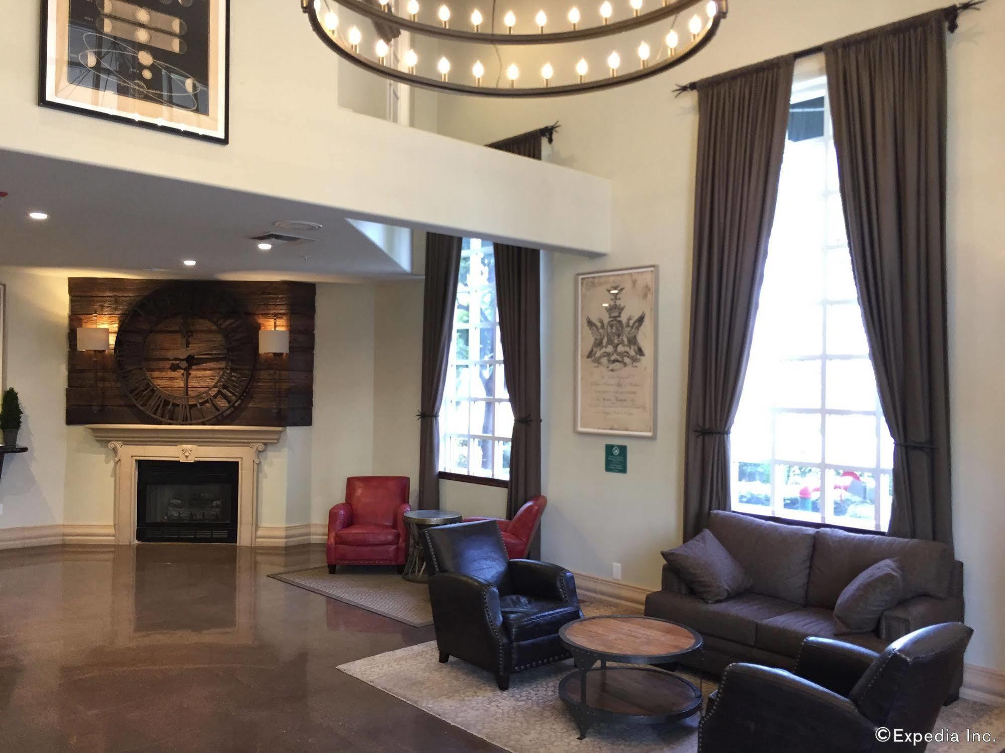 Anaheim Camelot Inn & Suites Luaran gambar